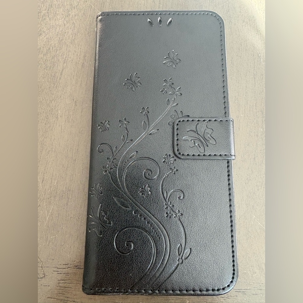 New- Faux leather phone case with card holder and kickstand, black for iPhone 13